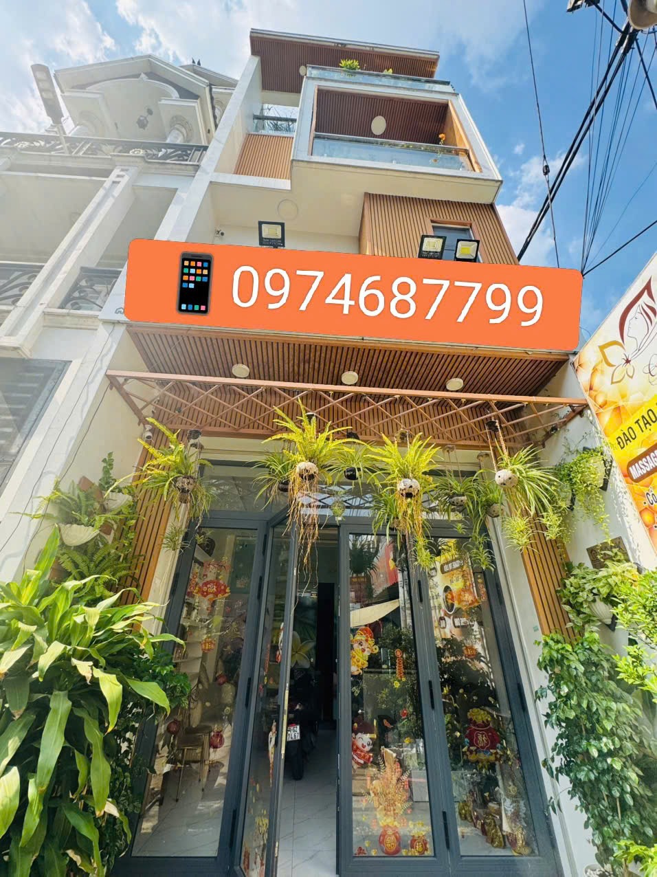 Bán Nhà Đẹp 4 Tầng, Hẻm Xe Tải, Tô Hiệu, Tân Phú - Giá Tốt
