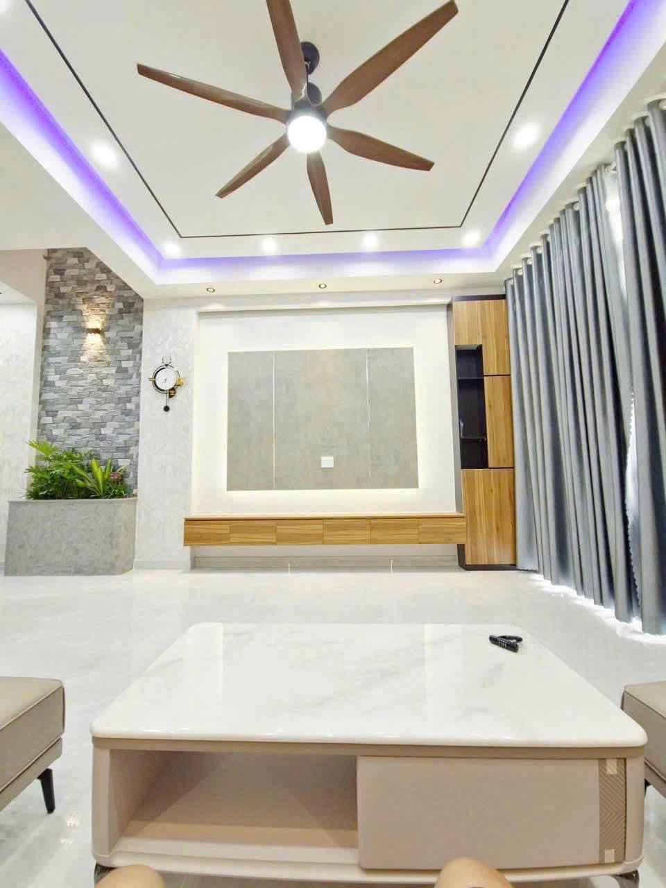 Bán Gấp Nhà Đẹp Bình Chánh, 1 Tỷ 590 Triệu - Pháp Lý Sổ Hồng Riêng