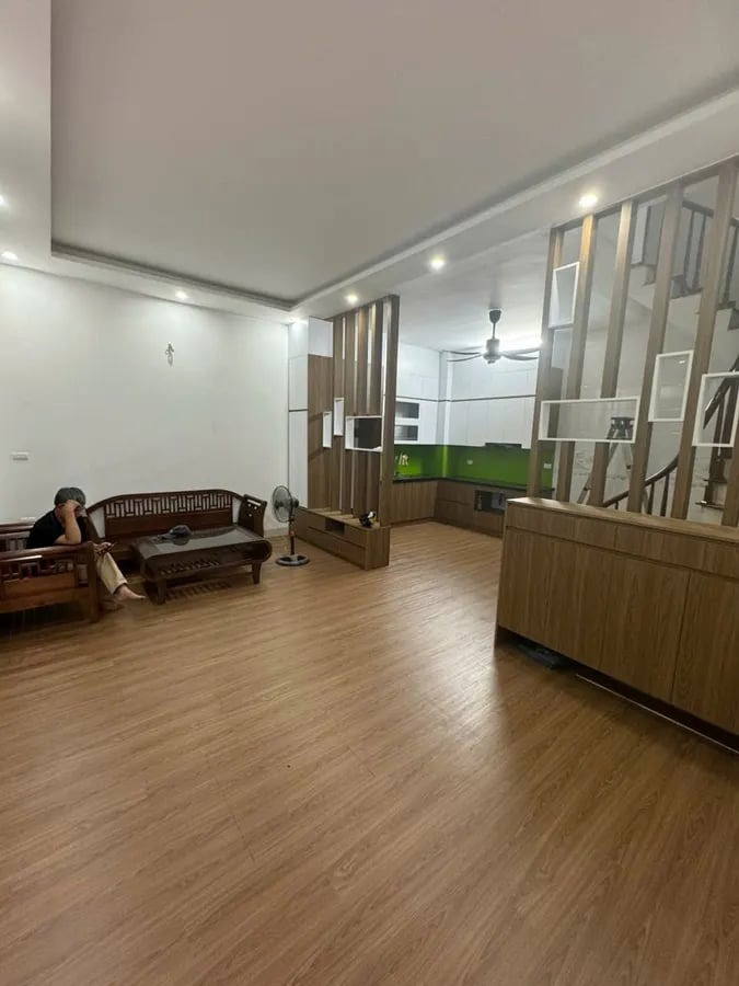 Bán nhà định công hạ ngõ ô tô, full nội thất, 45m2, 4 tầng, 9.5 tỷ - Hoàng Mai