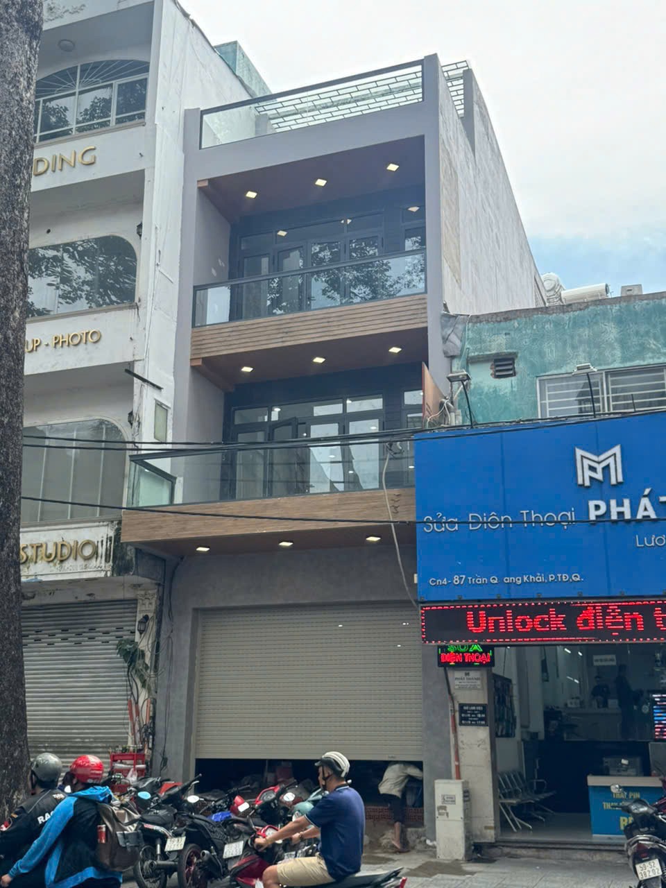 Bán nhà Quận 1, 2 Mặt Tiền Trần Quang Khải - 52 Tỷ