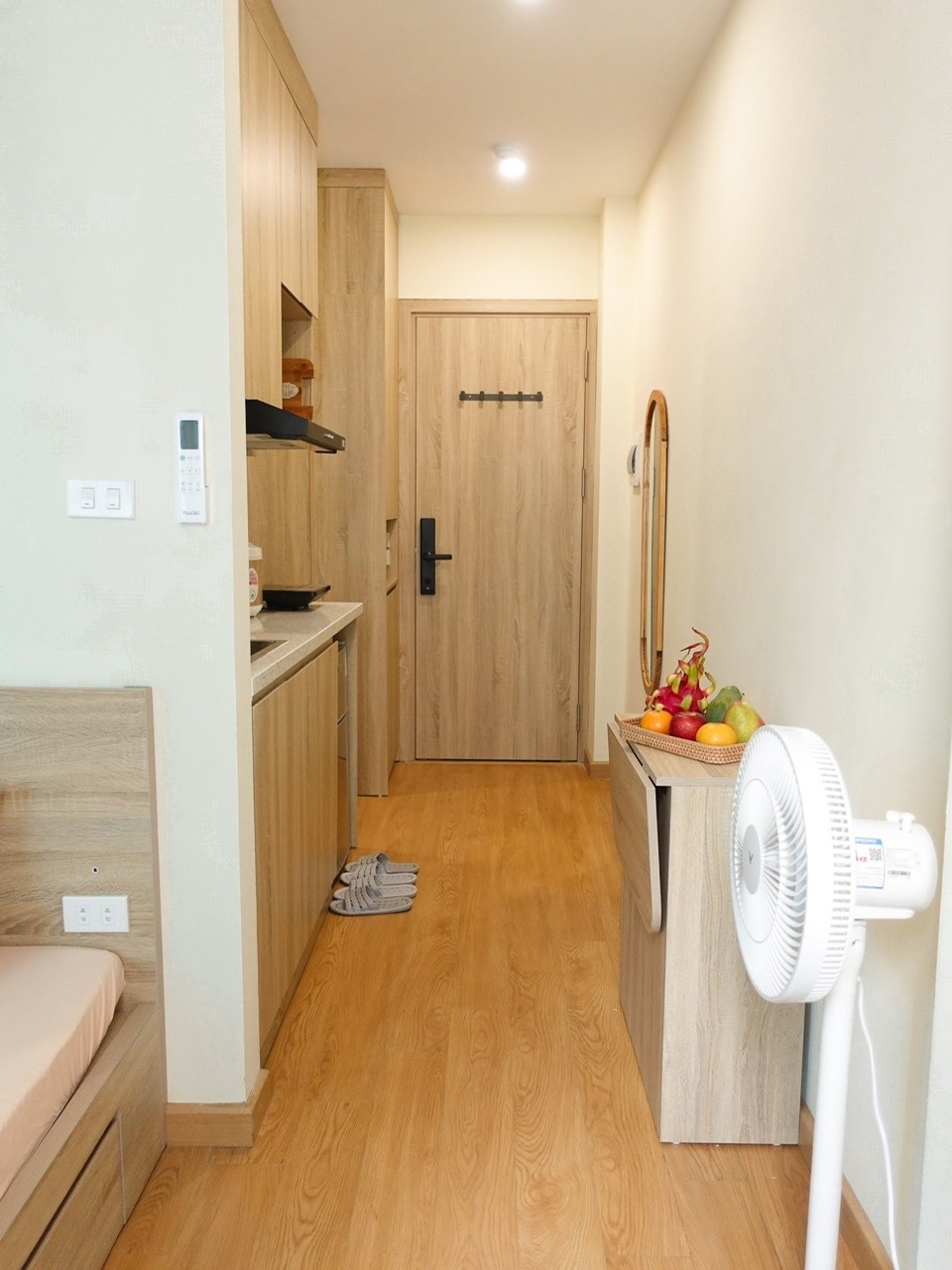Bán Tòa Nhà Dịch Vụ 7 Tầng, 8 Căn Studio & Duplex - Khâm Thiên, Hà Nội