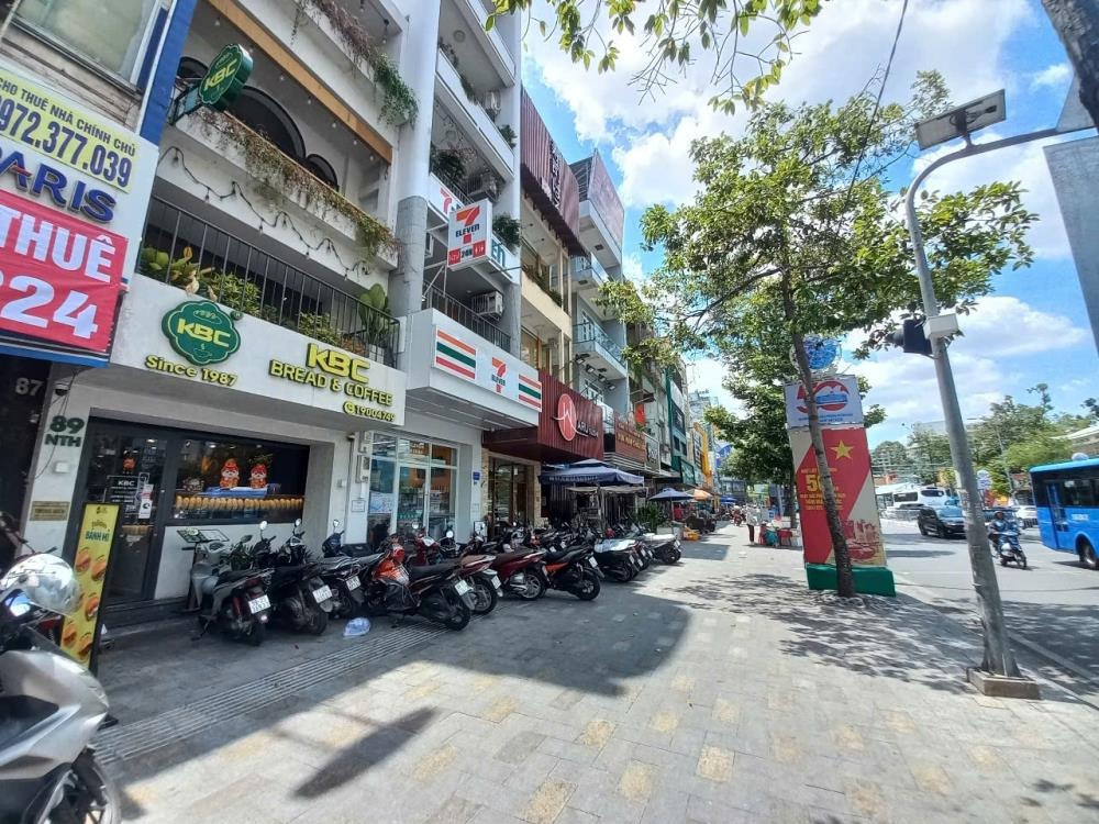 Bán Tòa Nhà Mặt Tiền Nguyễn Thái Học, Quận 1 - Vị Trí Đắc Địa, Diện Tích 66.42m²