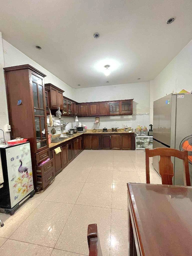 Bán Gấp Nhà Quận 2 - 4 Tỷ 785 - 60m² - Vị Trí Đẹp, Tiềm Năng Cho Thuê