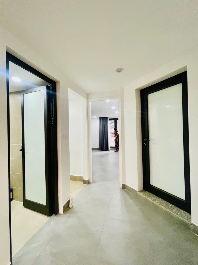 Căn Villa Cao Cấp Mặt Tiền Quận Thanh Xuân, Hà Nội - 155m2