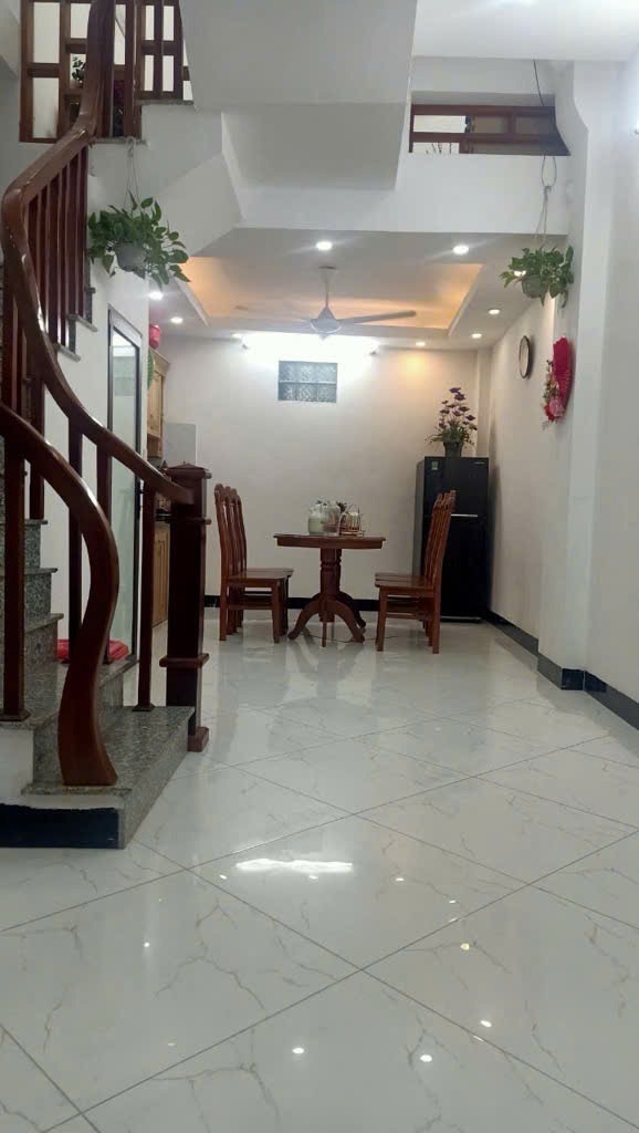 Nhà phố 4 Tầng, Vị Trí Vàng - 5.38 Tỷ - Full Nội Thất - Ngô Thì Nhậm