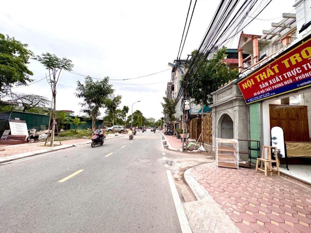 Nhà phố 4 Tầng, Vị Trí Vàng - 5.38 Tỷ - Full Nội Thất - Ngô Thì Nhậm