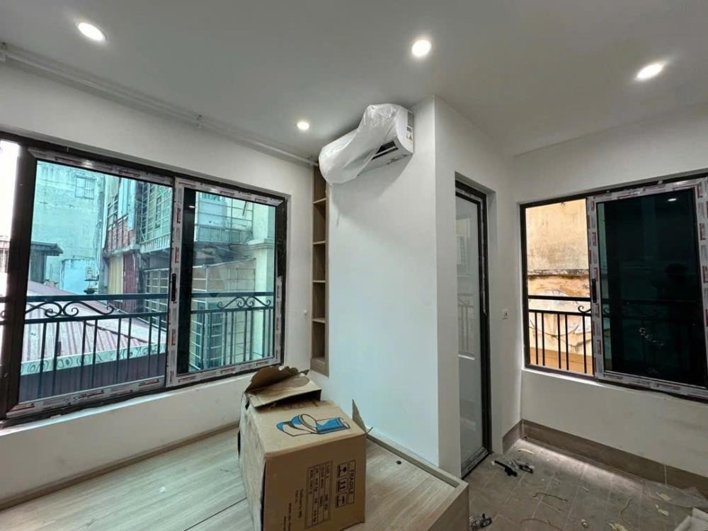 Bán Gấp Tòa Nhà Pháo Đài Láng 50m2 Ngõ Thông - Full Đồ - Giá Tốt