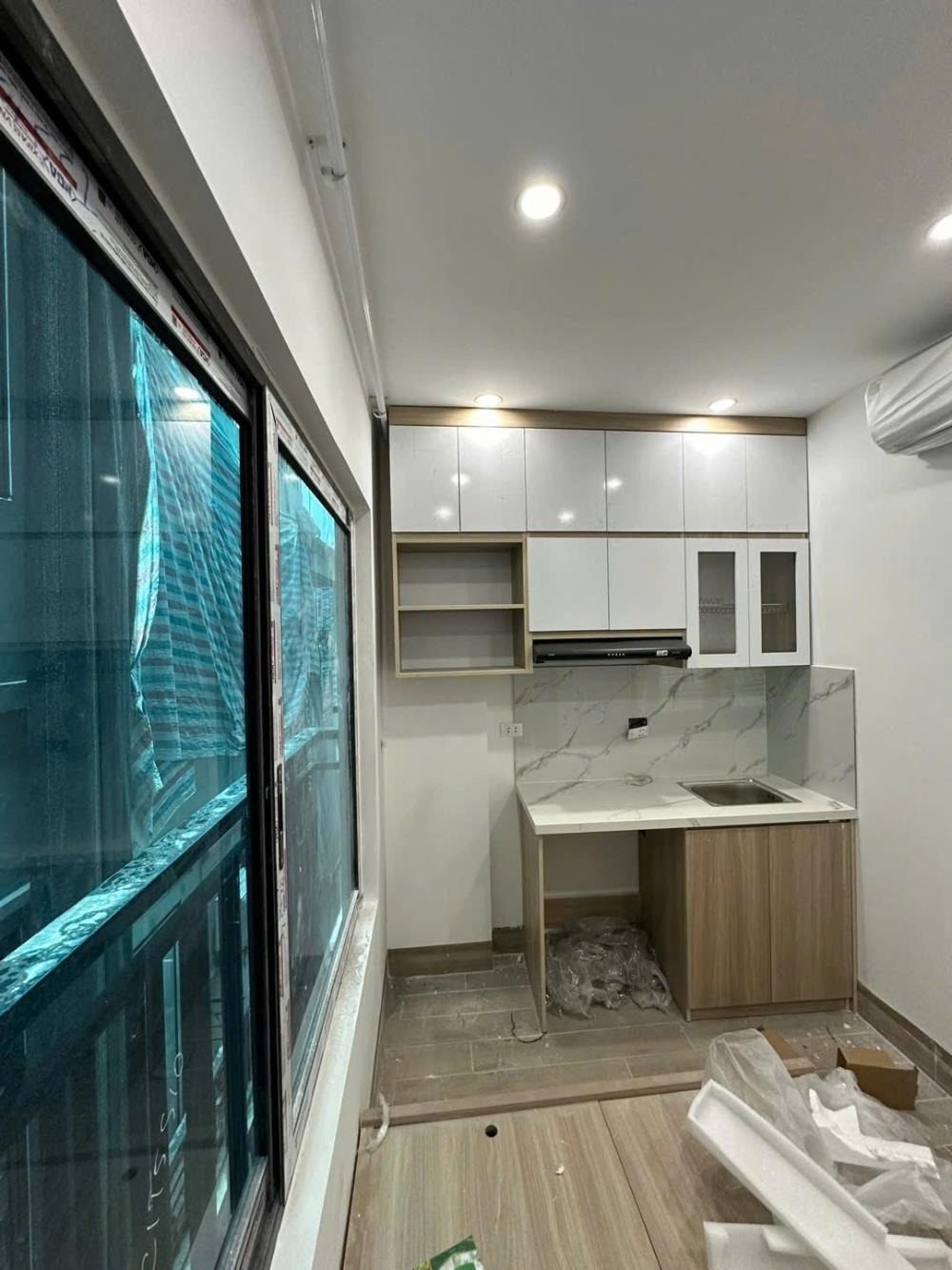 Bán Gấp Tòa Nhà Pháo Đài Láng 50m2 Ngõ Thông - Full Đồ - Giá Tốt