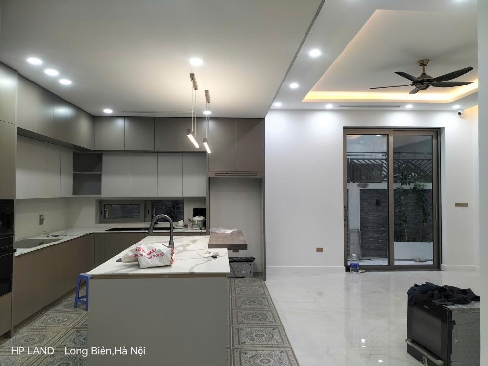 Biệt Thự Hiện Đại 500m² Việt Hưng, Long Biên - Giá 60 Tỷ