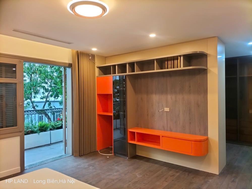 Biệt Thự Hiện Đại 500m² Việt Hưng, Long Biên - Giá 60 Tỷ