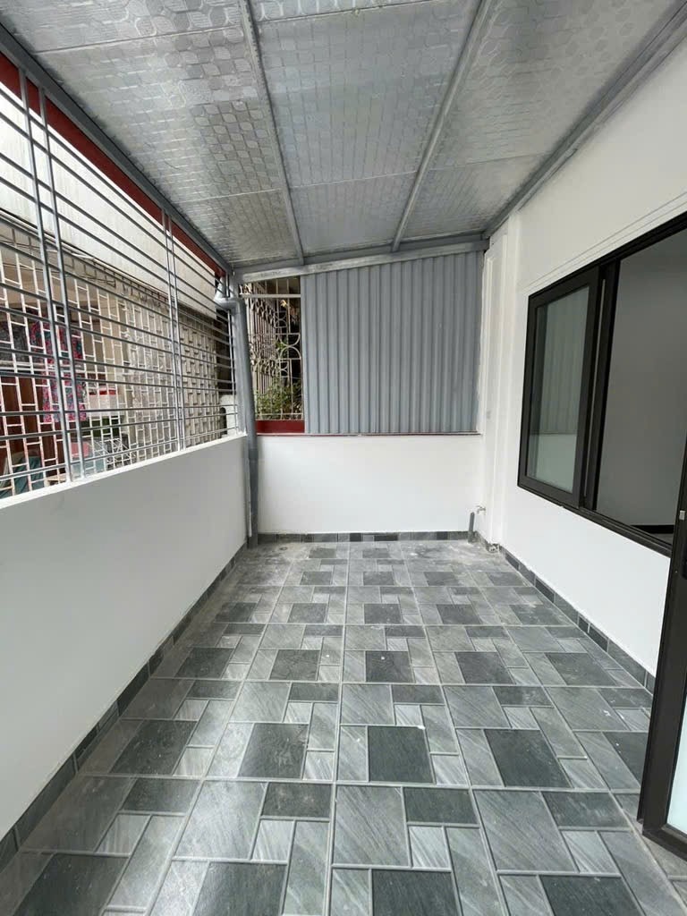 Bán nhà mặt tiền Thụy Khuê - Vị trí Trung Tâm, 9.5 tỷ