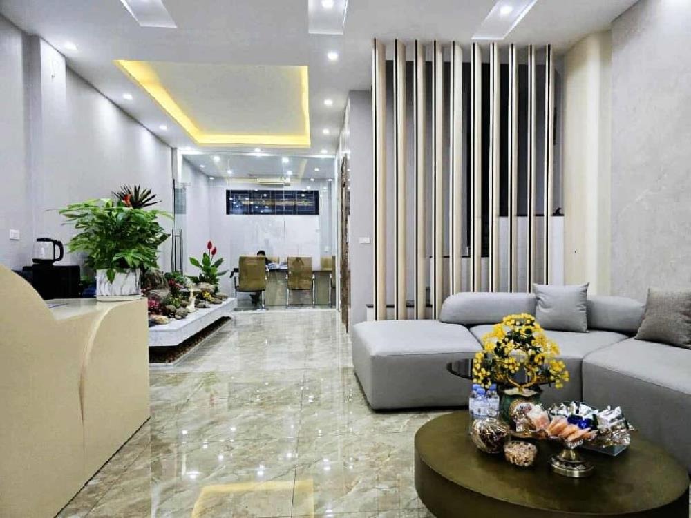 Bán Nhà Phân Lô Khu Nguyễn Tuân, Mặt Tiền Rộng, Thang Máy - 42.5 Tỷ