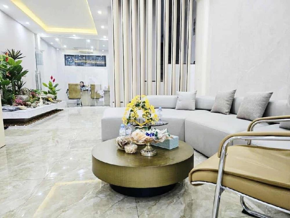 Bán Nhà Phân Lô Khu Nguyễn Tuân, Mặt Tiền Rộng, Thang Máy - 42.5 Tỷ