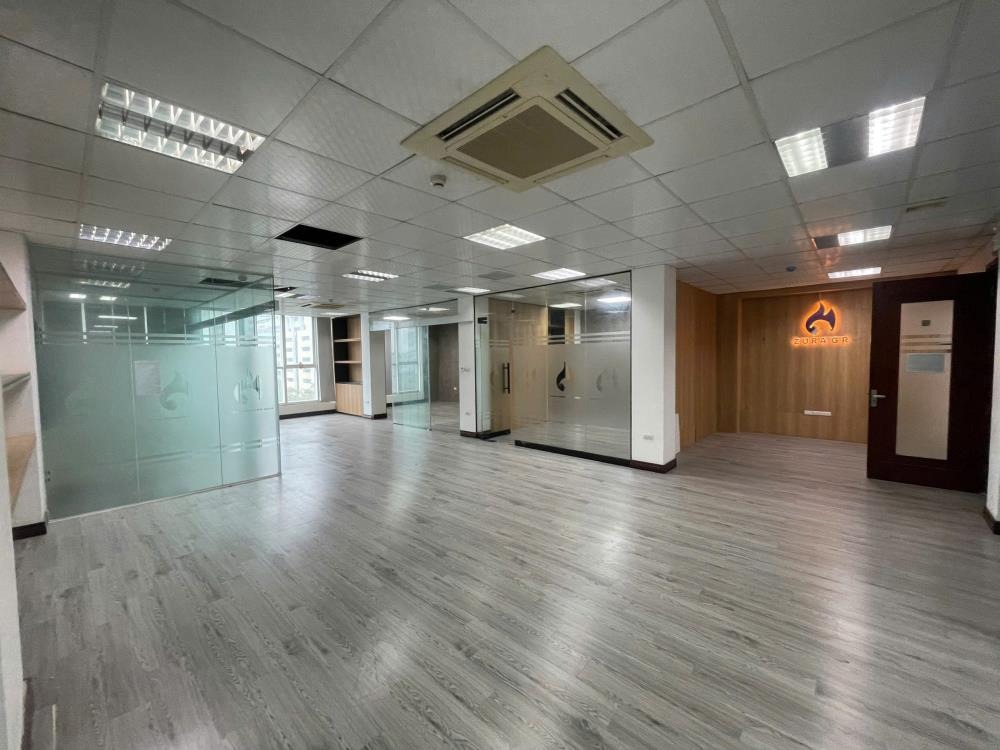Cho Thuê Văn Phòng 150m² Duy Tân - Cầu Giấy | Giá Tốt, Hiện Đại