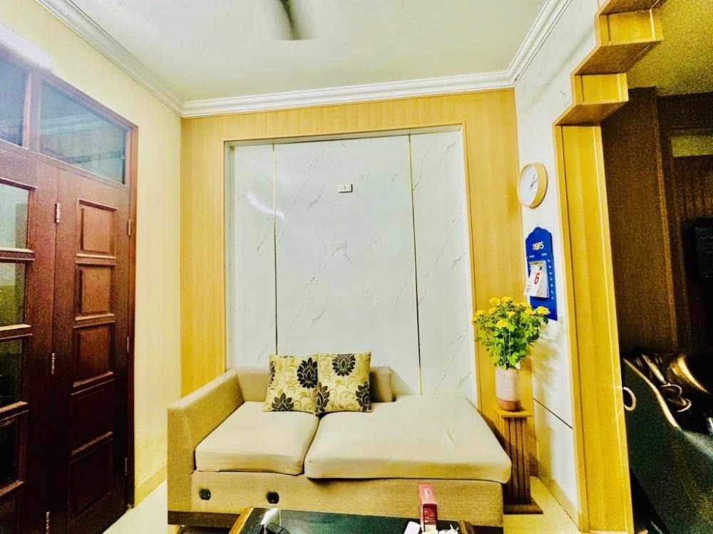 Bán nhà phố Thái Hà - Vị trí trung tâm, phong cách biệt thự - 21 tỷ