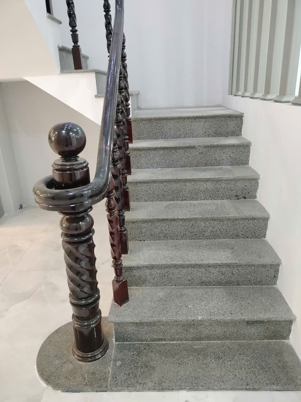 Bán Nhà Mặt Tiền Khu Nam Long - 5PN - Giá 7.45 Tỷ - Pháp Lý Sổ Hồng Riêng