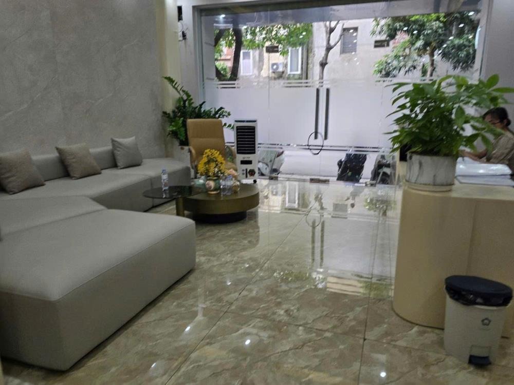 Bán Nhà Phân Lô Nguyễn Tuân 6 Tầng Thang Máy, KD 65TR/Tháng - Vị Trí Đẹp