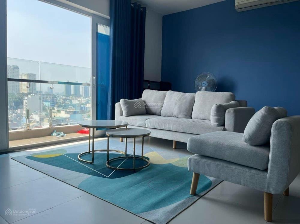 Bán Gấp Căn Hộ 2PN, 70m2, B2 Trường Sa, Giá 2.38 Tỷ - Vị Trí Đắc Địa