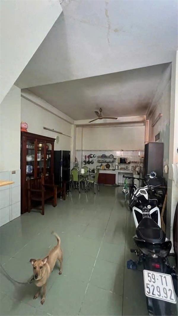 Bán nhà hẻm 26 Nguyễn Thái Bình, Tân Bình - 4 Tầng, 9 Tỷ - Vị Trí Đắc Địa