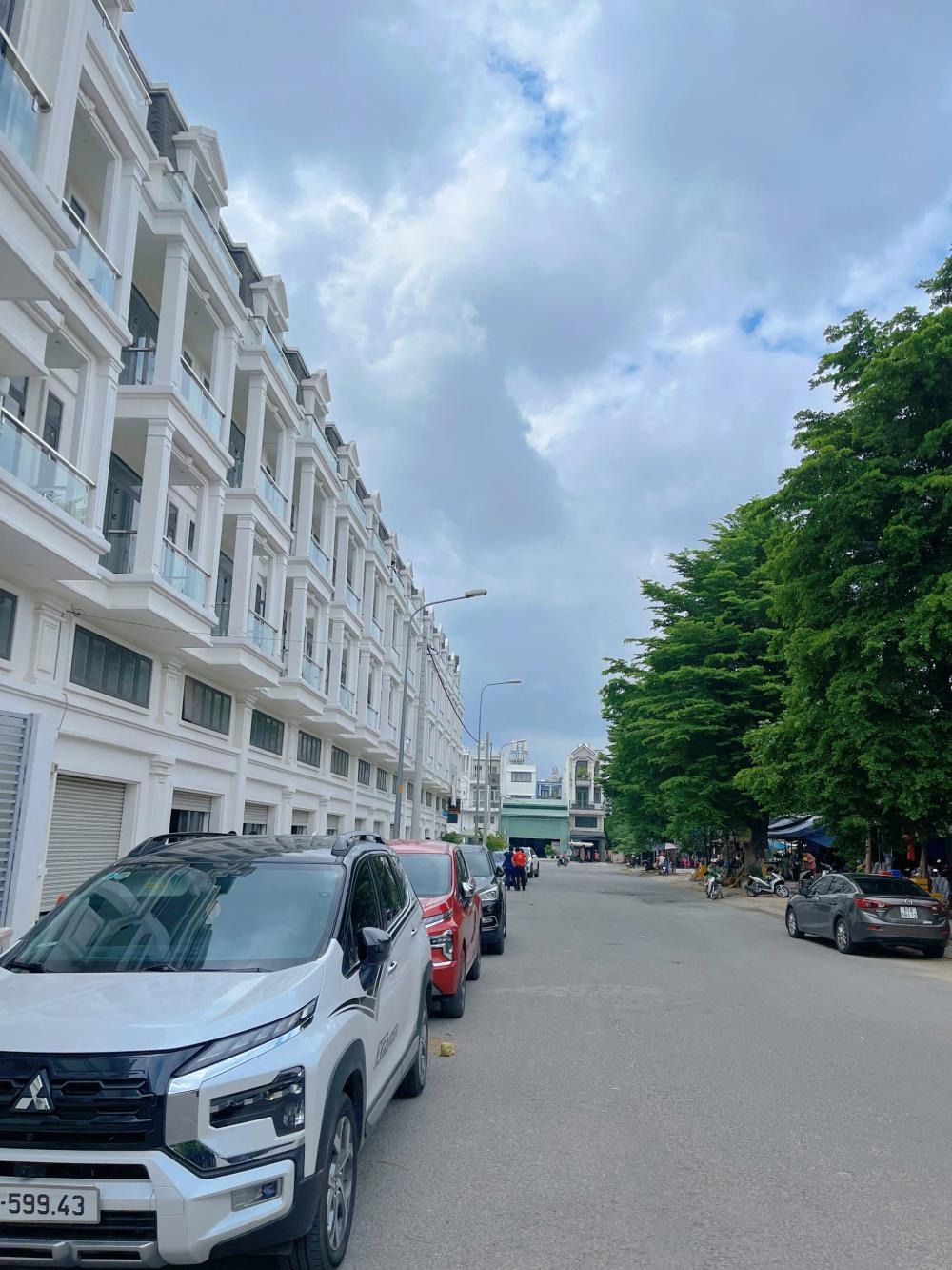 Nhà Phố Mặt Tiền Chợ An Sương Quận 12 - Đầu Tư Sinh Lời