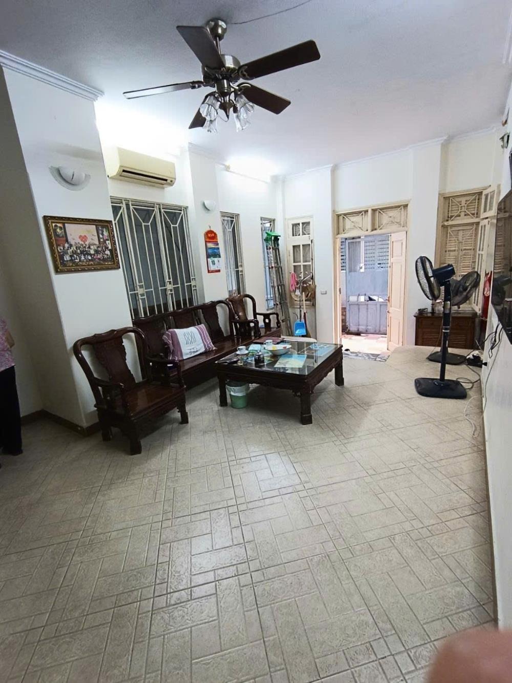 Bán nhà Tây Hồ siêu phẩm 4 tầng, vị trí đẹp, giá 12.6 tỷ