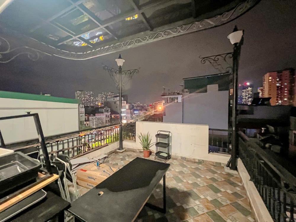 Bán nhà mặt phố Láng Hạ, Đống Đa: 35m2, 6 tầng, MT 4.1m, kinh doanh đỉnh cao