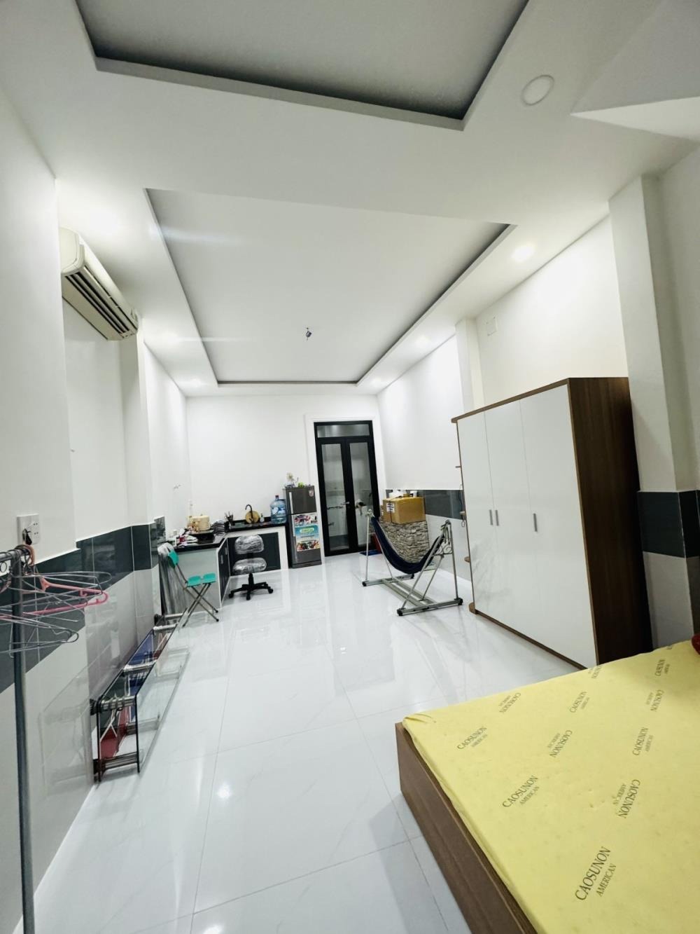 Siêu phẩm Căn hộ Dịch vụ - Hẻm Xe Hơi, Gần Tỉnh Lộ 10 - Tên Lửa | Dòng tiền 15-20 triệu/tháng