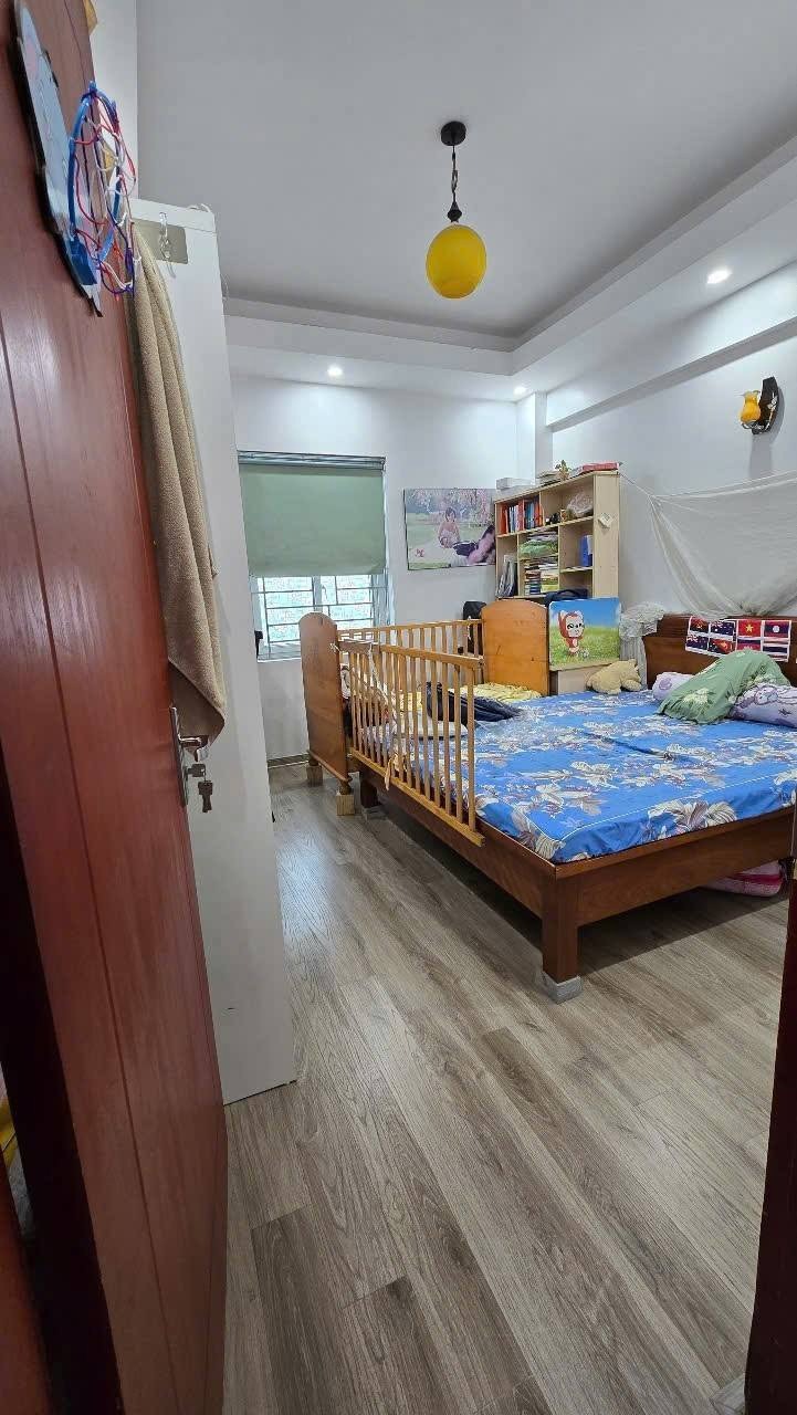 Cc Bộ Quốc Phòng Hoàng Quốc Việt 72m² - Giá Tốt, View Thoáng