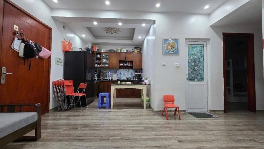 Cc Bộ Quốc Phòng Hoàng Quốc Việt 72m² - Giá Tốt, View Thoáng