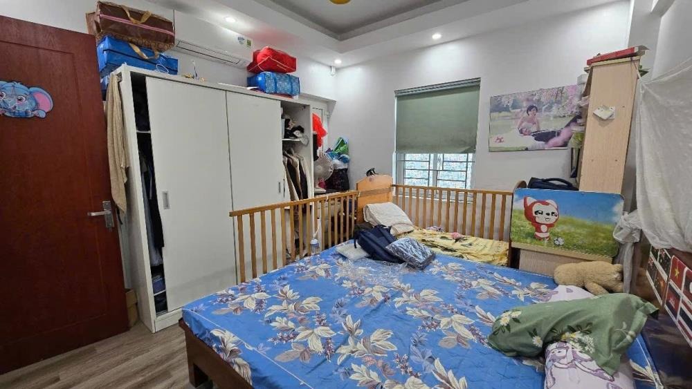 Cc Bộ Quốc Phòng Hoàng Quốc Việt 72m² - Giá Tốt, View Thoáng