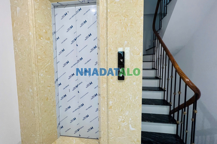 CHÍNH CHỦ BÁN NHÀ 6 TẦNG CỔ NHUẾ - LÔ GÓC, 58M2, CÓ THANG MÁY, FULL NT, Ô TÔ ĐỖ CỬA, SDCC