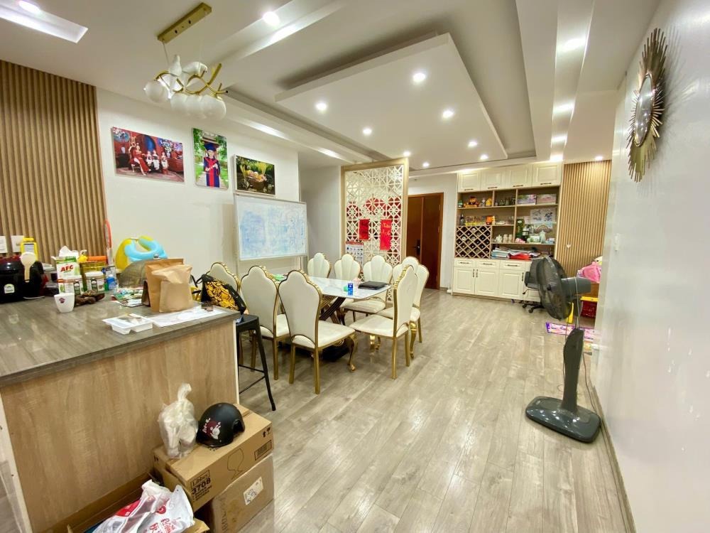 Căn Góc 136m² Tầng 2, Học Viện Quốc Phòng - Giá 9.75 Tỷ