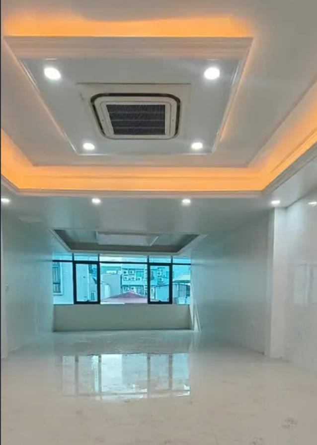 Bán Nhà Phố Thái Hà 117m2 x 6 Tầng, Mặt Tiền 5.4m, Giá 45 Tỷ Quận Đống Đa