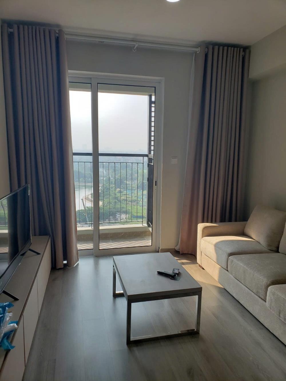 Bán Căn 2PN Seasons Avenue Full Đồ - Giá 6.2 Tỷ - View Đẹp, Tiện Ích Vui Lợi