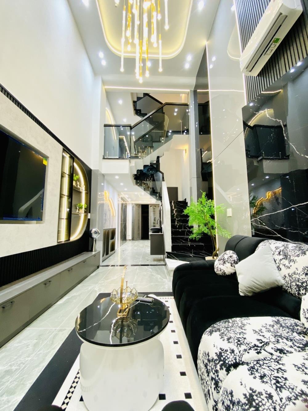 Nhà Gò Vấp Đẹp, Hiện Đại - 45m2, 6.3 tỷ - Vị Trí Đắc Địa