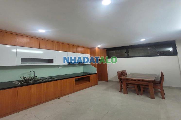 BÁN NHÀ TÔ HIỆU, 5 TẦNG THANG MÁY, 40M2, 10.X TỶ