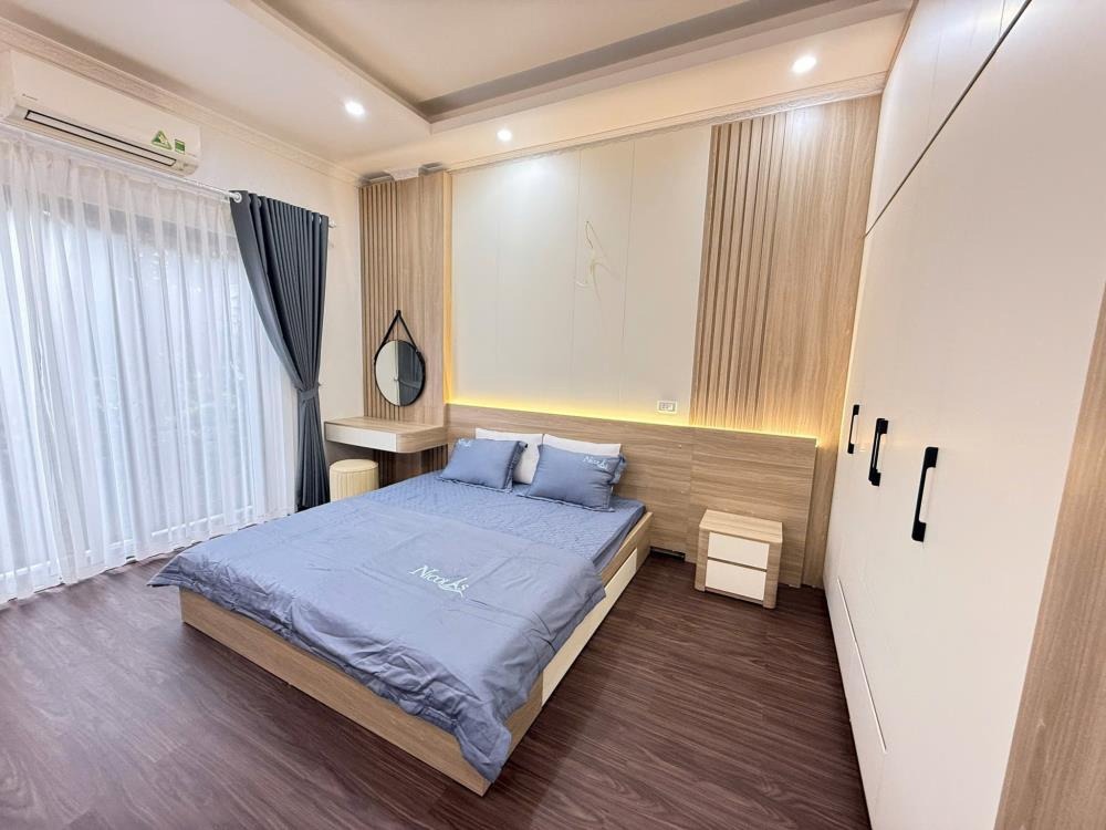 Bán Liền Kề 5 Tầng, Mặt Tiền Đường Lê Trọng Tấn, Hà Đông - Giá 15.9 Tỷ