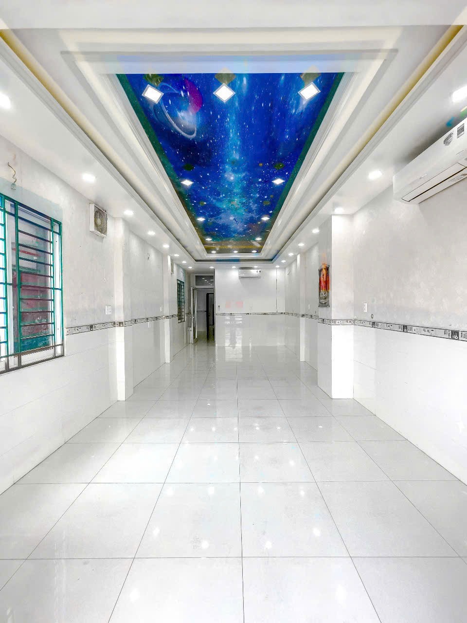 Bán Gấp Nhà Mặt Tiền Hà Huy Giáp, Quận 12 - 5 Lầu, Kinh Doanh Đa Ngành