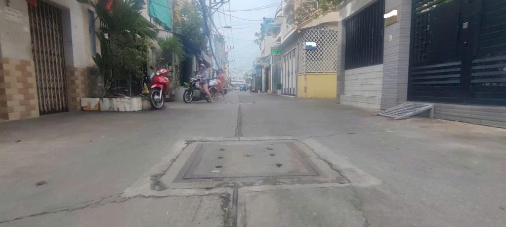 Bán Nhà Hẻm Xe Hơi Tân Phú - 7.8 Tỷ - 4PN - Thoại Ngọc Hầu