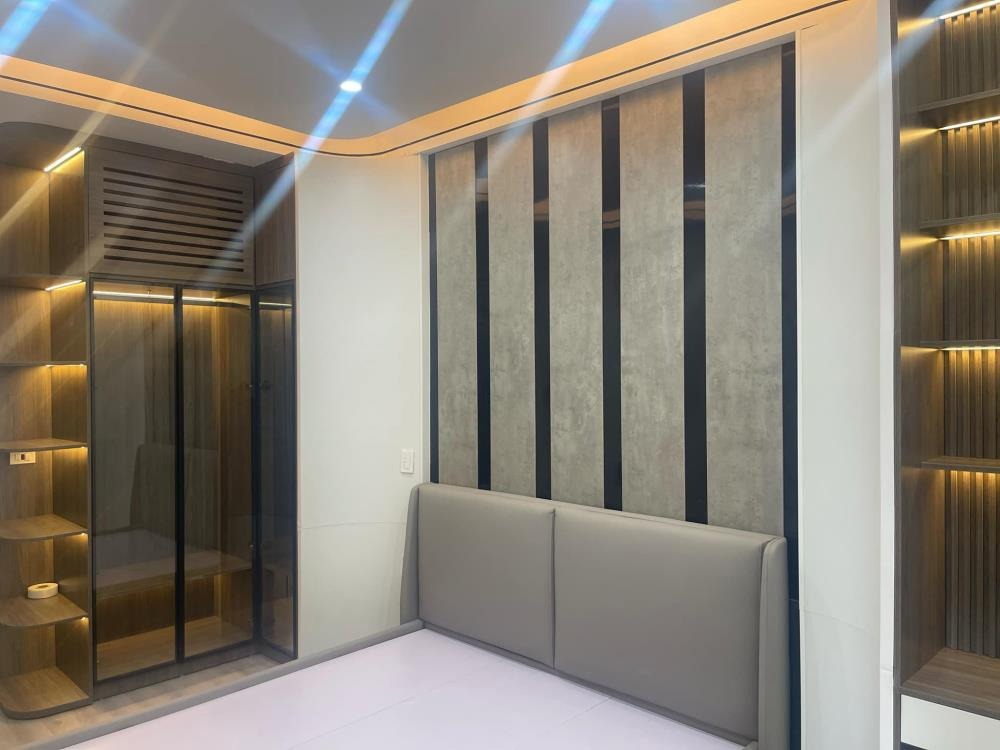 Bán nhà 5 tầng Cầu Đơ 4, Hà Đông - Ô tô vào nhà, Sổ đẹp, Giá 9.x tỷ