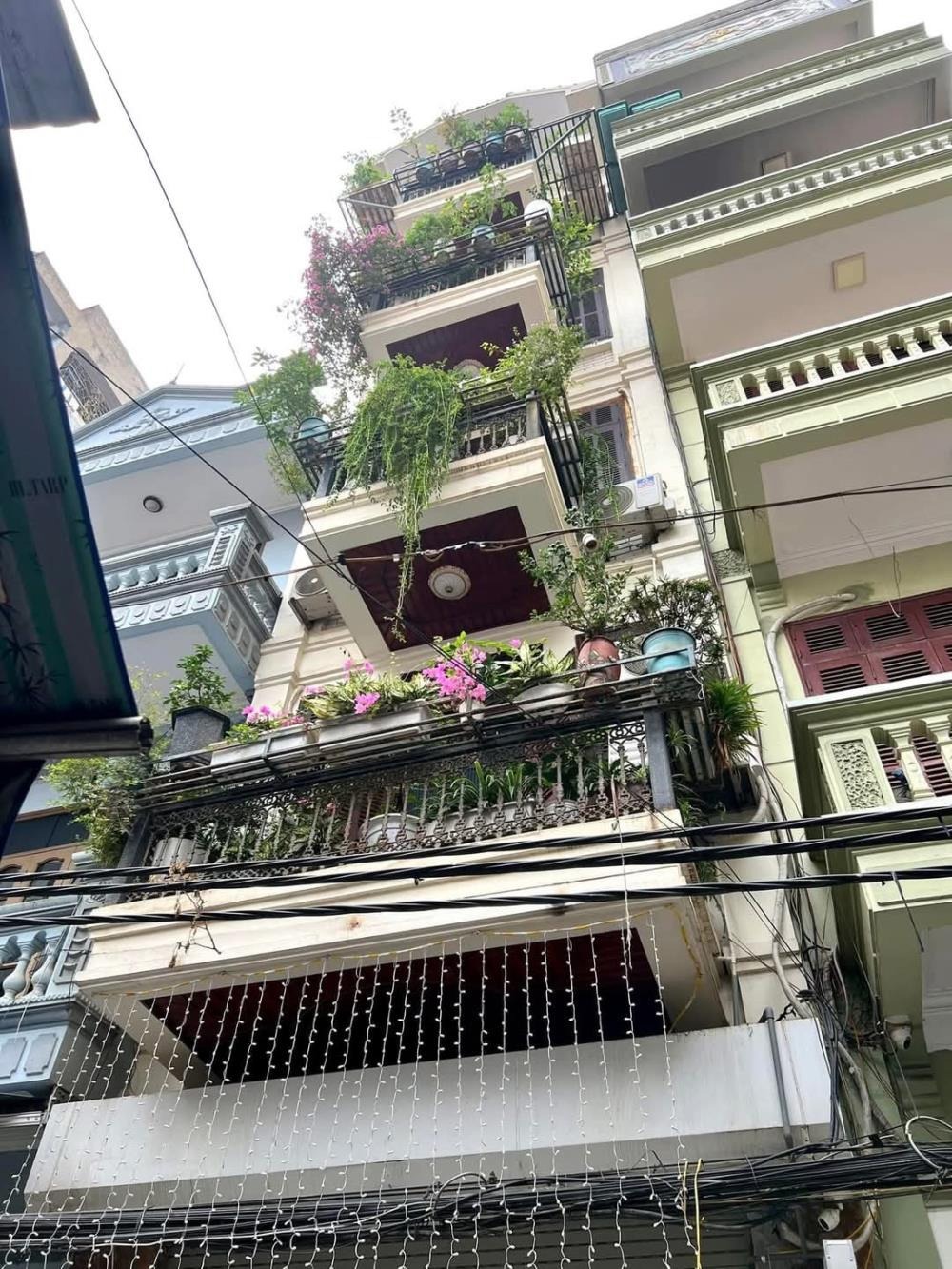 Bán Nhà Mặt Phố Văn Quán 40m² 5 Tầng - Kinh Doanh Sầm Uất - 14.5 Tỷ