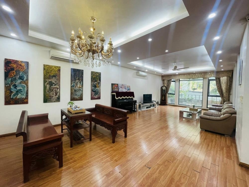 Bán Nhà Mặt Ngõ Hoa Bằng, Cầu Giấy: 225m2, 6 Tầng, Giá 58 Tỷ