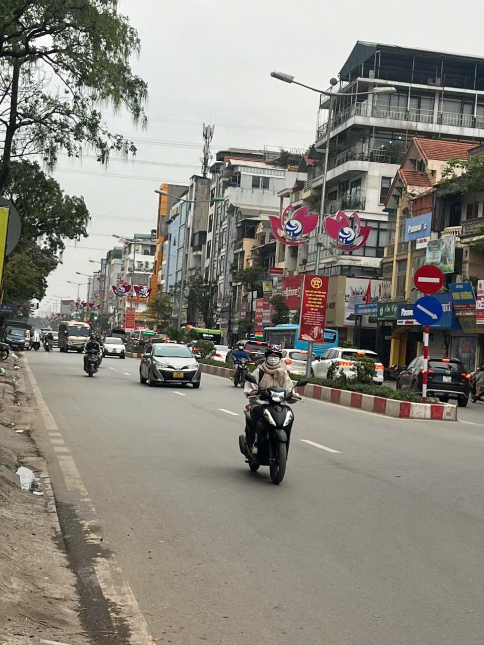 Nhà Mặt Phố Vạn Phúc 65m² Kinh Doanh Đỉnh Cao - 25.5 Tỷ