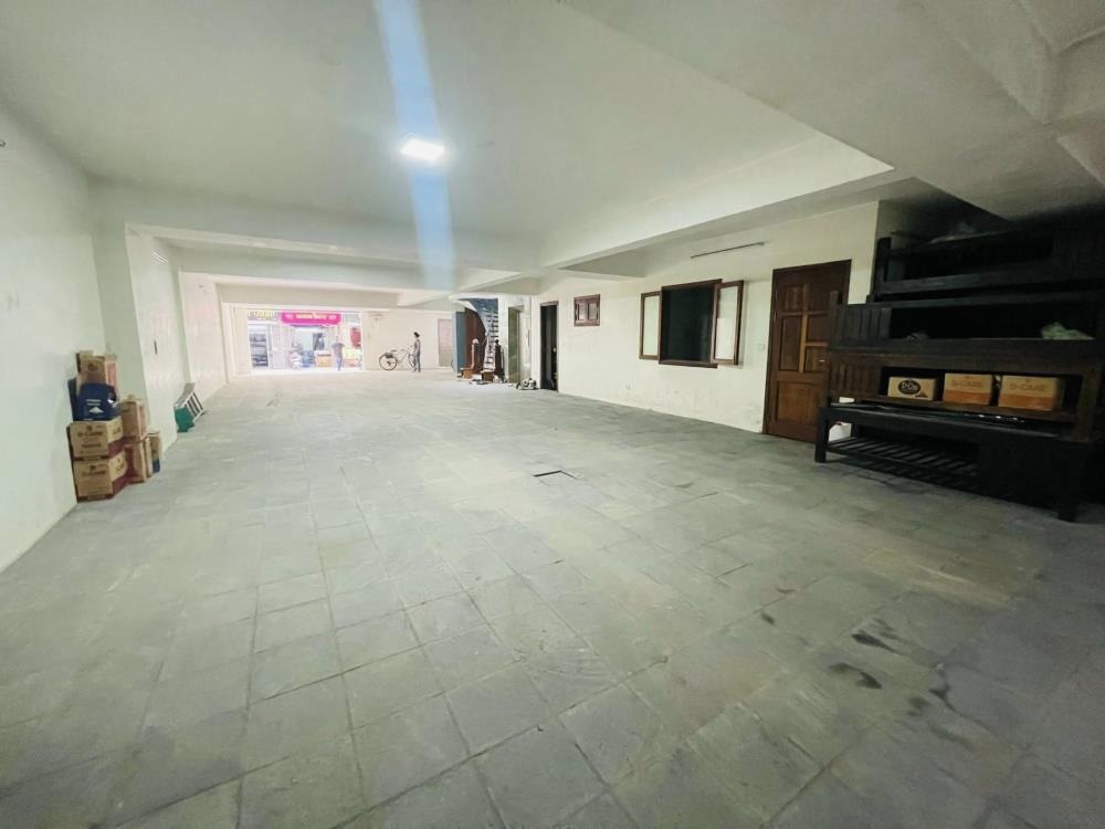 Bán Nhà Mặt Ngõ Hoa Bằng, Cầu Giấy: 225m2, 6 Tầng, Giá 58 Tỷ