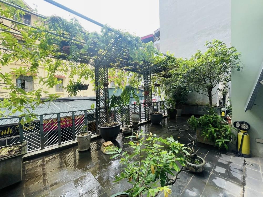 Bán Nhà Mặt Ngõ Hoa Bằng, Cầu Giấy: 225m2, 6 Tầng, Giá 58 Tỷ