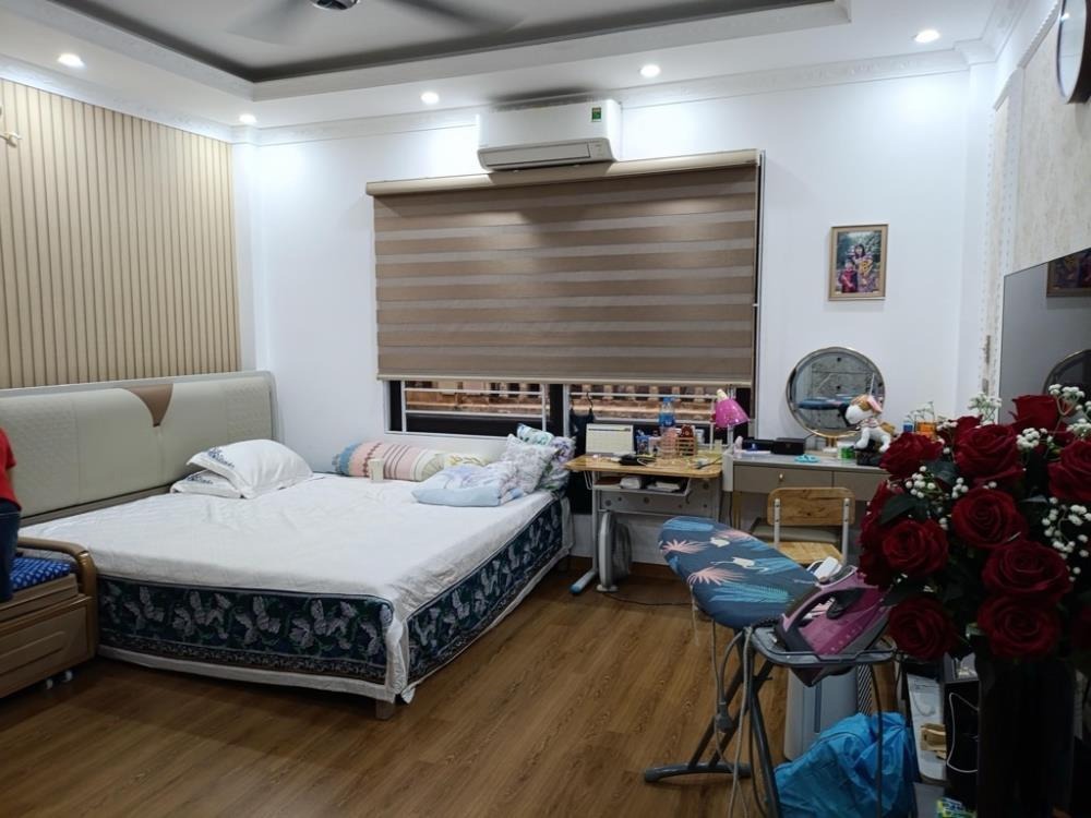 Bán nhà phố Đống Đa - 6 tầng, thang máy, ngõ thông, 41m2 - Giá 12 tỷ