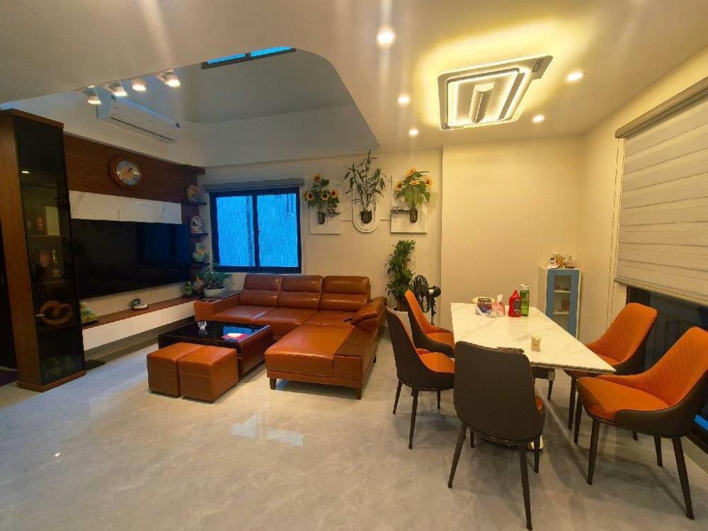 Bán nhà mới xây 7 tầng thang máy, vị trí đẹp - Đống Đa, Hà Nội
