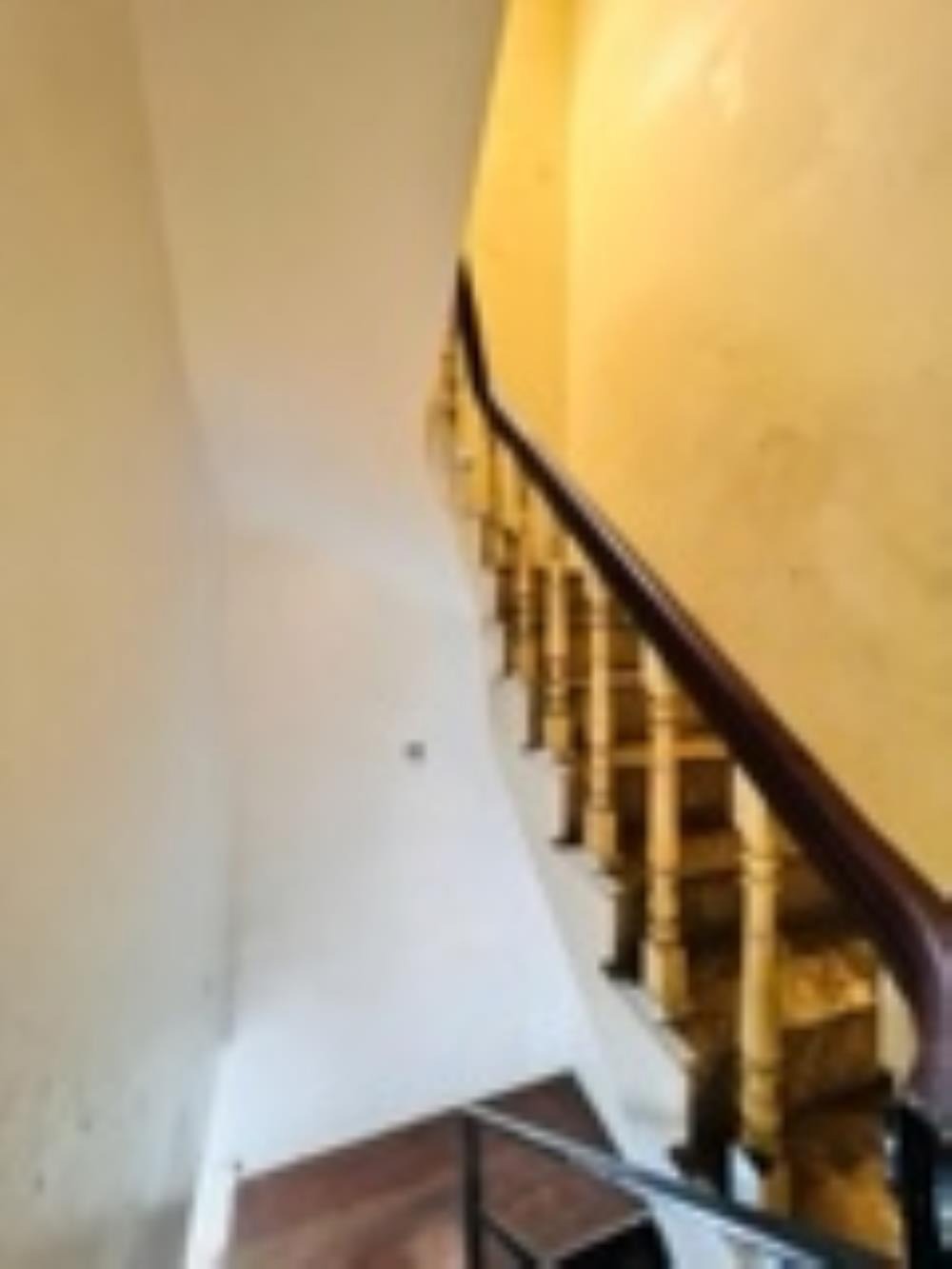 Phân Lô Trần Quốc Hoàn - Cầu Giấy: 35m x 5 Tầng, Mặt Tiền Rộng, Ô Tô Tránh Đỗ