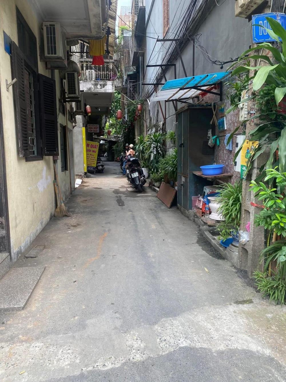 Bán Nhà Lê Lợi, Hà Đông - 5 Tầng, Thang Máy, Ô Tô Vào Cửa, Giá 8.XX Tỷ