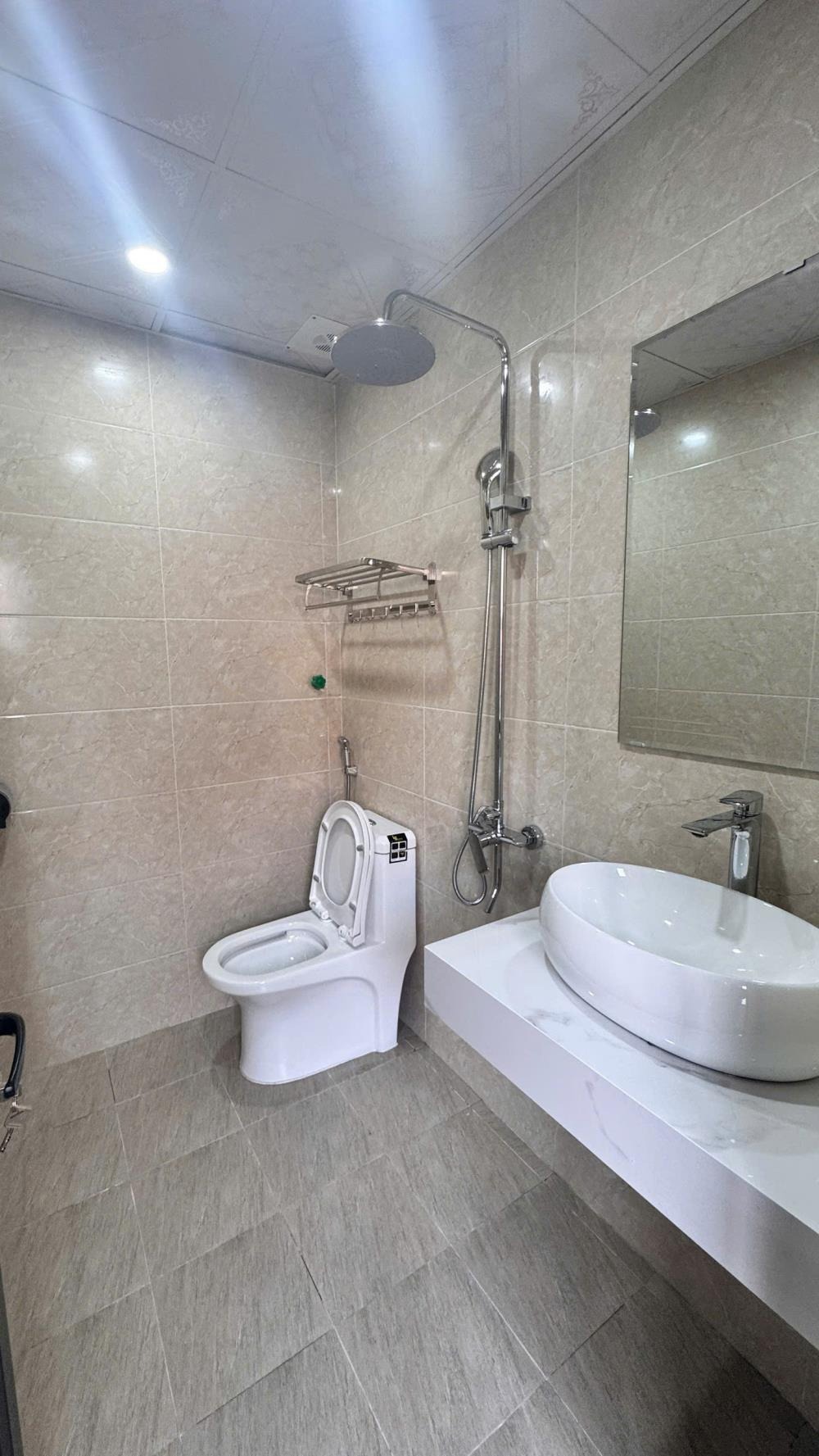 Bán nhà Đan Phượng - 39m2, 4 Tầng, Mặt Tiền Rộng - Giá 4.7 tỷ